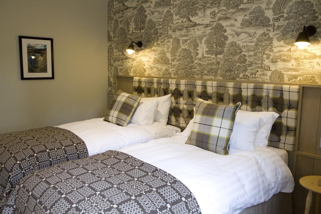 Hotel Saracens Head à Beddgelert Extérieur photo